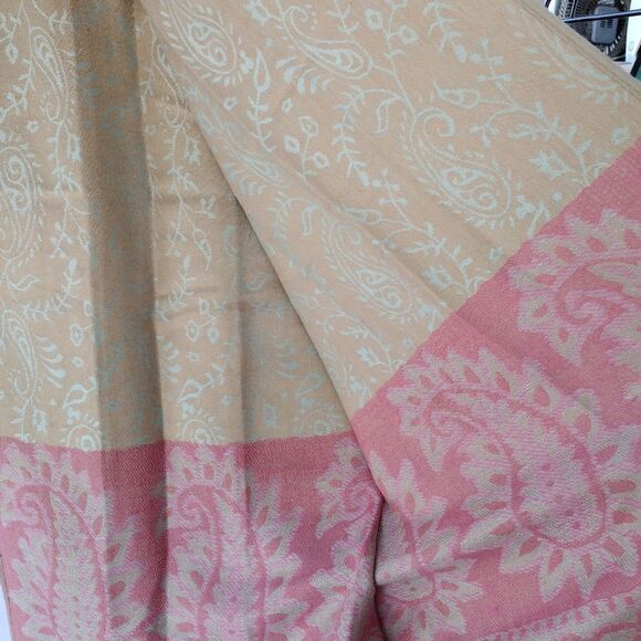 Pashmina wrap  - Picture 3 of 7